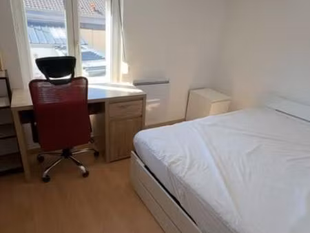 maison de ville 4 pièces 9 m²