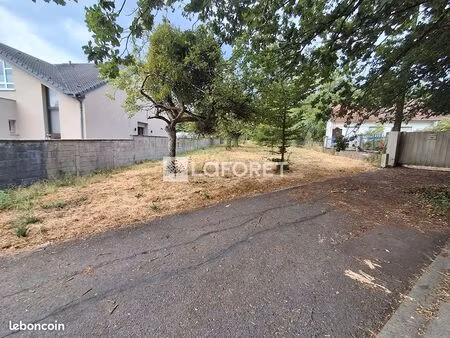 terrain 4203 m² manom