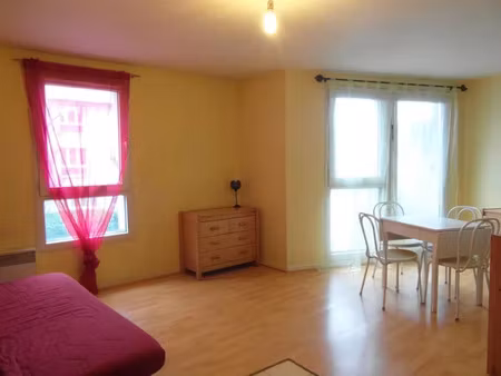 location appartement 1 pièce 36 m² à gonesse (95500)  755 €