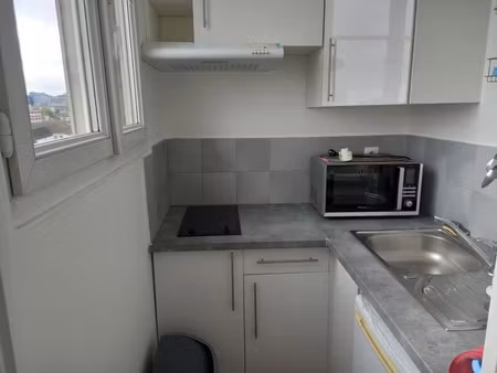location meublée appartement 1 pièce 17 m² à la garenne-colombes (92250)  740 €