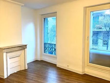 location appartement 2 pièces 52 m² à marseille 6ème (13006)  780 €