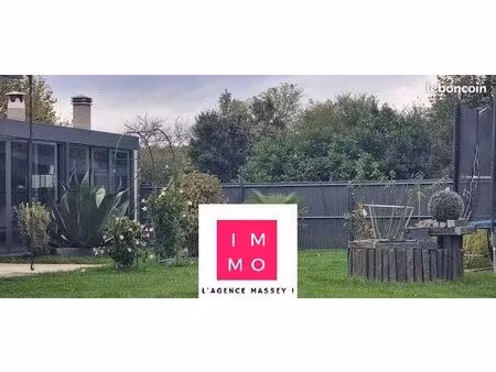 villa 7 pièces 170 m²