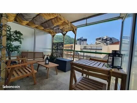 studio premium entièrement rénové – rare à la vente – au pied des pistes de gourette