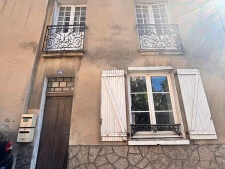 immeuble 7 pièces 101 m²
