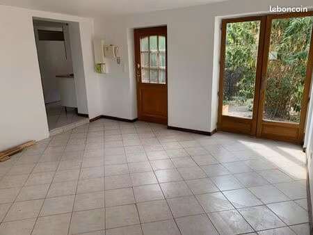 appartement 50 m2 rosult
