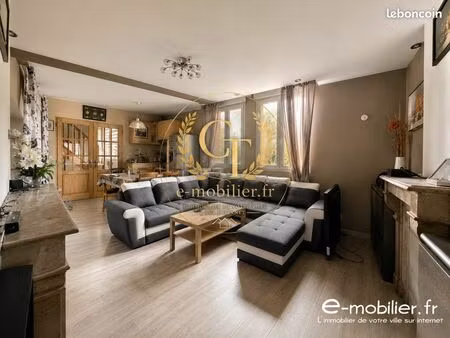 maison 4 pièces 79 m²