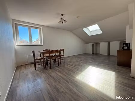studio 1 pièce 36 m²