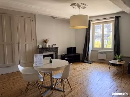 appartement 2 pièces 56 m²