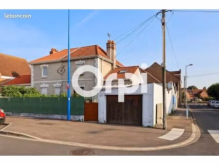 maison 2 pièces 65 m²