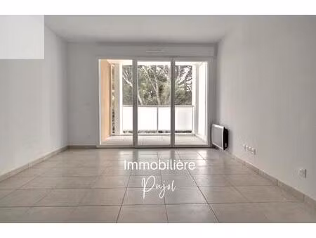 secteur les trois-lucs  13012 - appartement t2 avec terrasse et garage