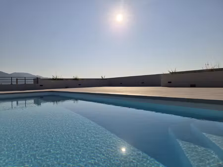 carnoles-f3 residence neuve standing- piscine et garage doub