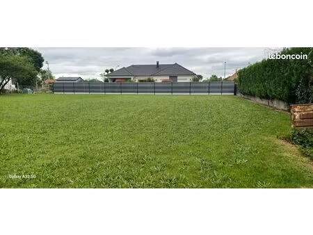 a vendre terrain constructible viabilise pour maison individuel