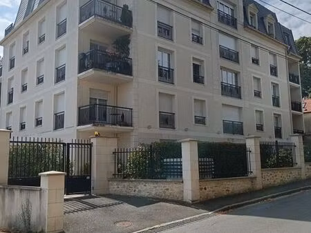 appartement 2 pièces 47m²