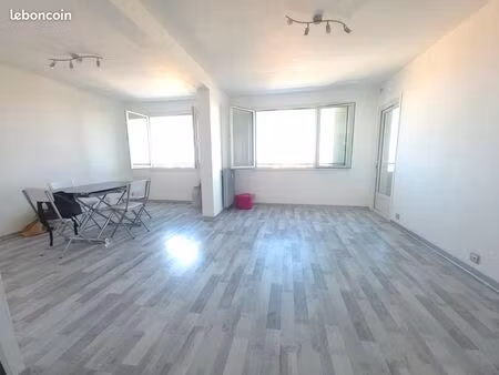 appartement 3 pièces · 69 m²