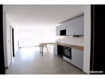 appartement f2 45m2 + parking