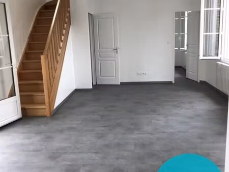 maison 3 pièces 84 m²