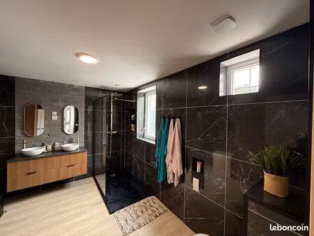 maison entièrement rénovée de a à z – 110 m² – 3 chambres – jardin – terrasse de 40 m²
