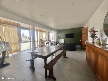 propriété 4 pièces 115 m²