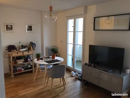 très bel appartement 2 pièces  50 m2  rare