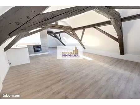 studio 1 pièce 35 m²