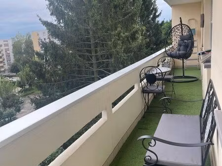 apparemment 78m2 3/4 pièces sans travaux