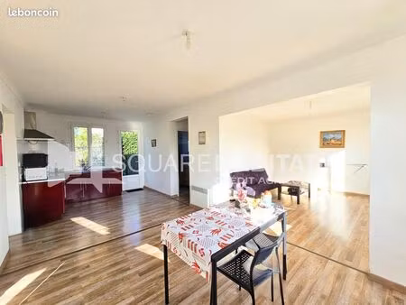 immeuble 10 pièces 224 m²