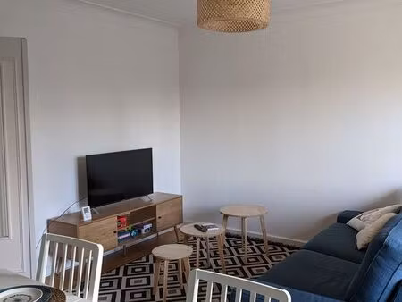 agréable appartement - 3 chambres - 97m2 - rezé pont rousseau - balcon - parking