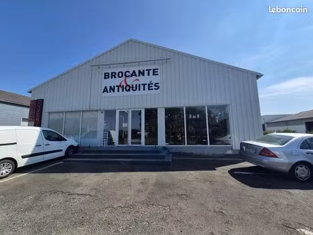 local commercial 600 m² bonchamp-lès-laval