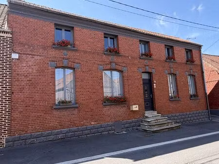 maison 5 pièces 105 m²