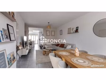 maison 5 pièces 97 m²