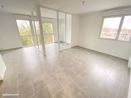 appartement 3 pièces 65 m²