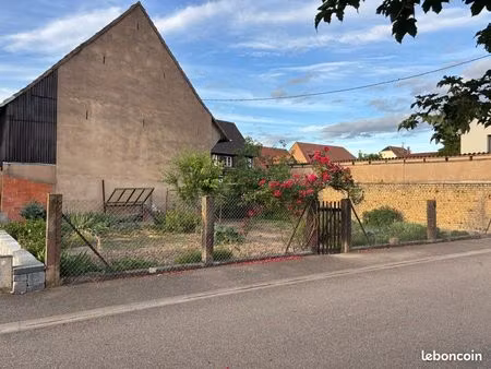 opportunité rare  grange à rénover avec jardin