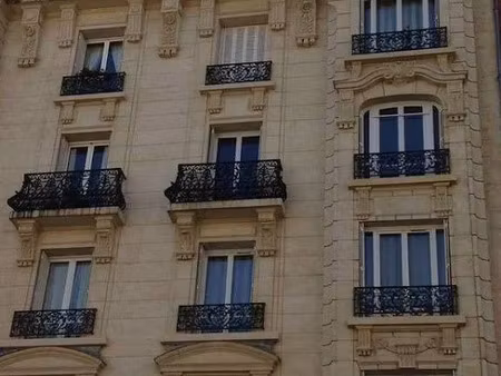 location meublée appartement 1 pièce 20 m² à courbevoie (92400)  900 €