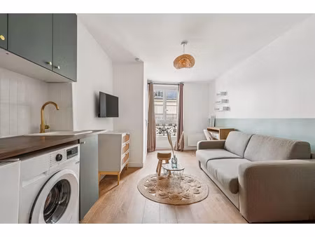 location meublée appartement 1 pièce 15 m² à paris 18ème (75018)  845 €
