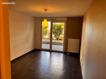 vend appartement t2