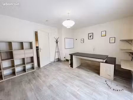 bureaux 37 m² bègles