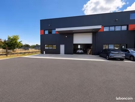 bureaux 288 m² blanquefort