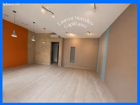 local commercial 56 m²