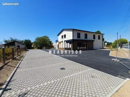 local commercial 150 m² coutras