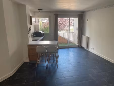 location appartement 1 pièce 36 m² à boulogne-billancourt (92100)  1 000 €