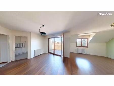 duplex 3 pièces 77 m²