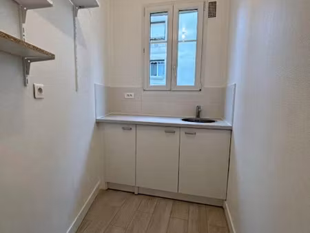 location appartement 1 pièce 28 m² à paris 20ème (75020)  935 €
