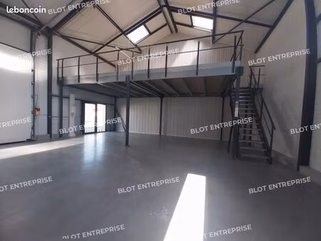 local d'activité 513 m²