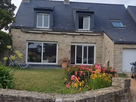 maison au bord de mer