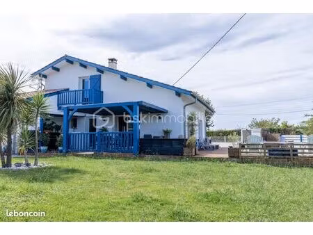 maison 7 pièces 181 m²