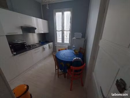 à louer – grand t1 bis meublé de 50 m² en plein centre-ville de nevers