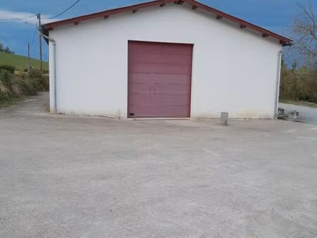 local a louer