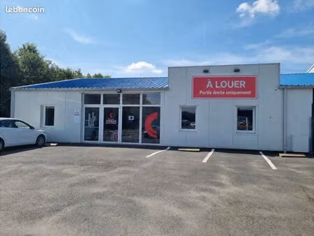 local professionnel 90 m² – 5 bureaux – zone d'activité – coutances