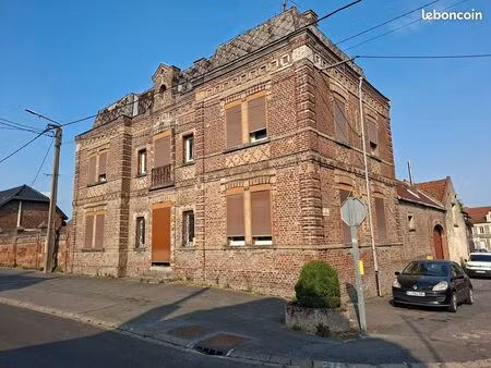 maison de maître à lécluse