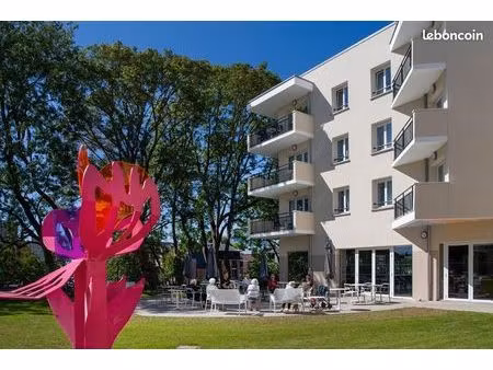 appartement 1 pièce 42 m²